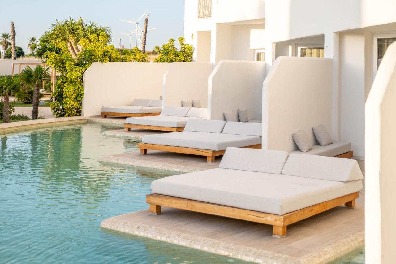 Zahara Beach & Spa By Qhotels - Adults Recommended Zahara de los Atunes Eksteriør bilde The hotel's pool