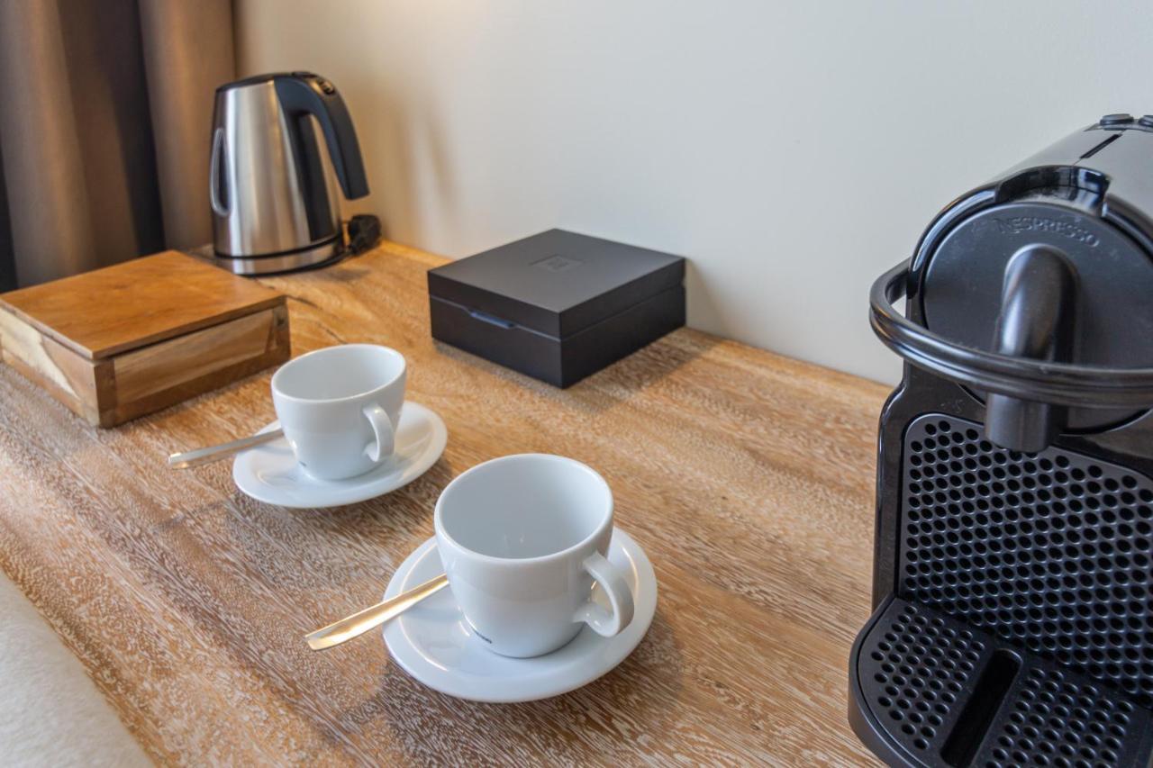 Zahara Beach & Spa By Qhotels - Adults Recommended Zahara de los Atunes Eksteriør bilde A Nespresso coffee machine in a hotel room