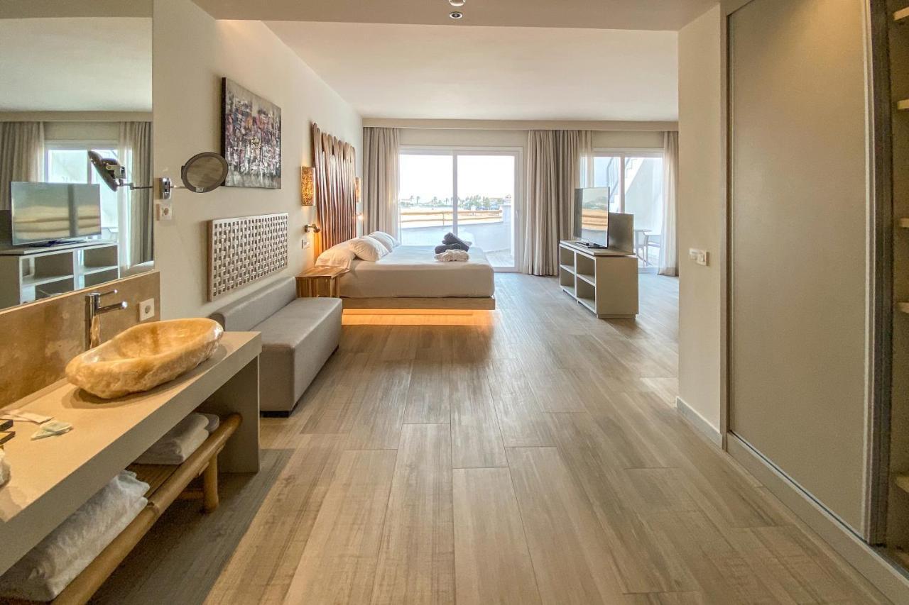 Zahara Beach & Spa By Qhotels - Adults Recommended Zahara de los Atunes Eksteriør bilde Deluxe room
