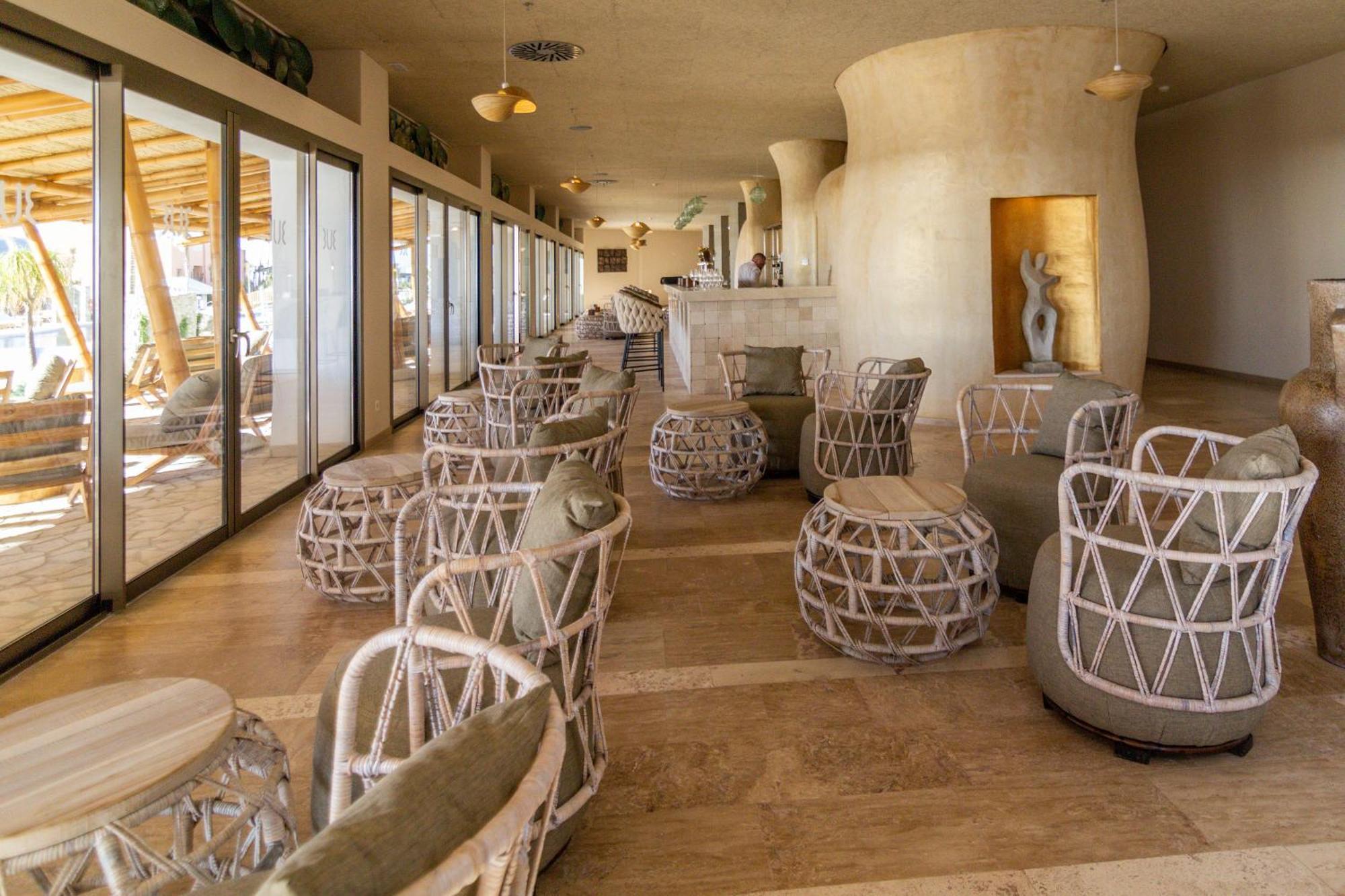 Zahara Beach & Spa By Qhotels - Adults Recommended Zahara de los Atunes Eksteriør bilde The interior of the lounge