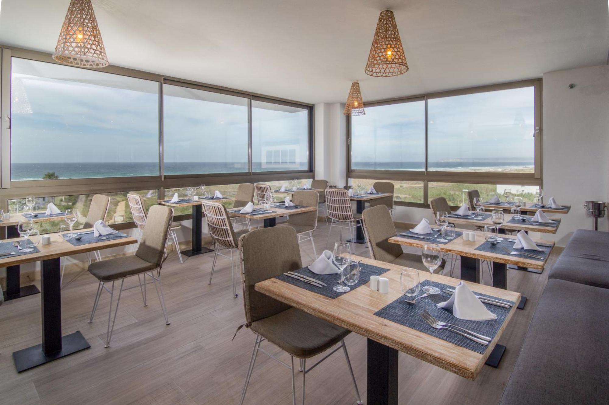 Zahara Beach & Spa By Qhotels - Adults Recommended Zahara de los Atunes Eksteriør bilde Restaurant